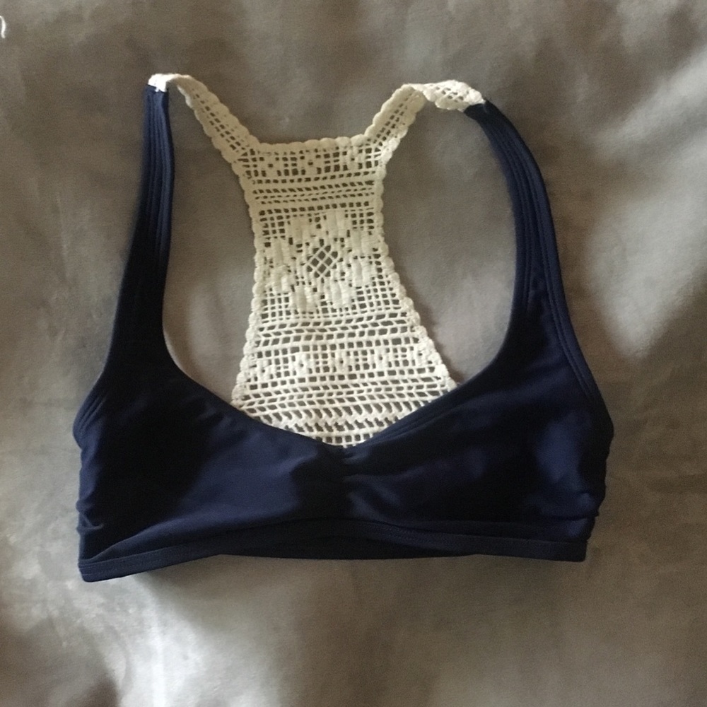 Gap bikini top
